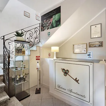 아파트 Victoria Tempi Moderni